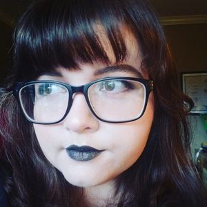 Meet your Posher, Savannah